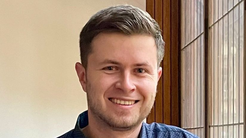 Problemy v Irane sa kopia krachla velka banka skandal prominenta Rezim sa preto snazi neputat pozornost