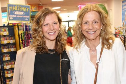 Spevacka Lenka Filipova vydesila fanusikov Po nehode je v nemocnici