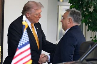 Trump polutoval Orbana Madarsku dal vynimku zo sankcii