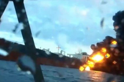 VIDEO Ukrajina roztrhla ruske tankery drony zautocili