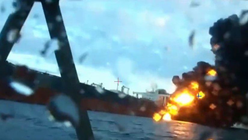 VIDEO Ukrajina roztrhla ruske tankery drony zautocili