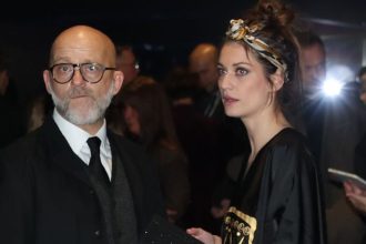 Znamy cesky herec sa objavil s byvalou manzelkou