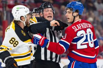 Bomba ako z dela Slafkovsky vianocnym golom zaklincoval vitazstvo Montrealu