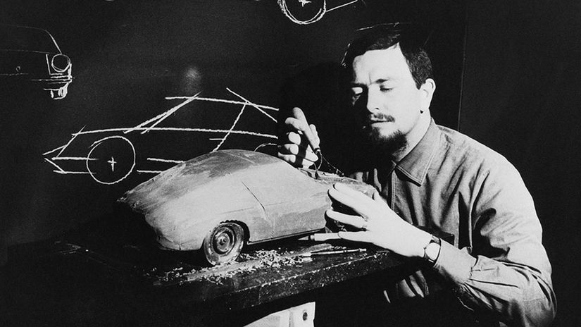 Ferdinand Alexander Porsche Tvorca slavneho Porsche 911 sa narodil pred 90 rokmi