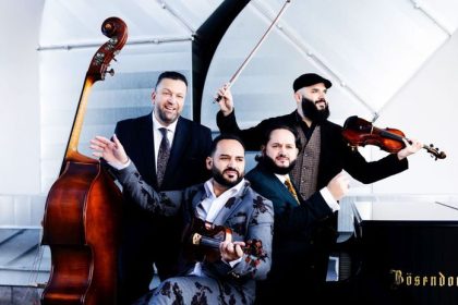 Janoska Ensemble s pomocou AI ozivuje Oscara Petersona Vystupia v stredu v Starej trznici v Bratislave