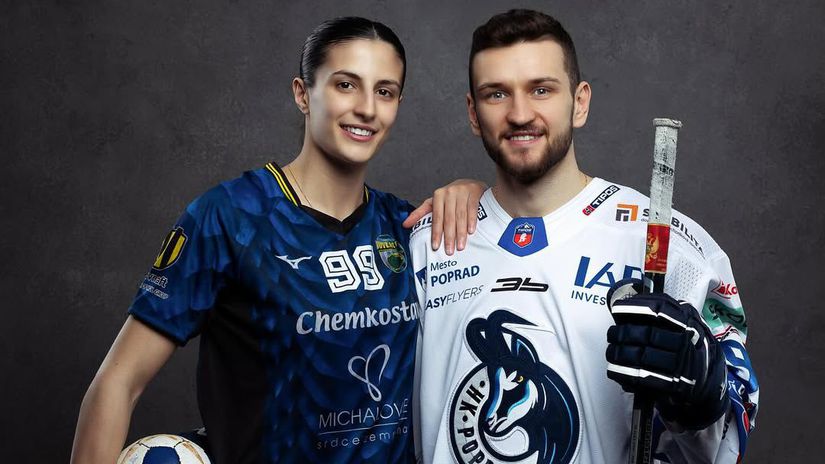 Nastupil som do autobusu plneho zien tam sedela ona