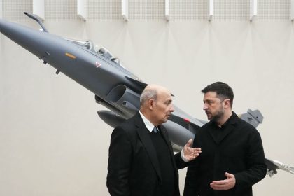 ONLINE Informacna vojna Dobyli sme Pokrovsk hlasi Gerasimov Putinovi Zelensky Z Kupjanska sme vyhnali vsetkych Rusov