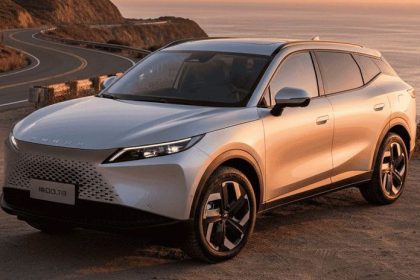 Omoda 7 Z Ciny prichadza dalsie plug in hybridne SUV