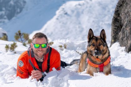 Pes ktory vystopoval mnohych zivych Neuveritelne pribehy Hectora ktory zachranil zachranara pred medvedom