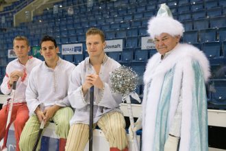 Rusi zorganizovali skvelu olympiadu dokonca aj McDonalds bol v ponuke Najsilnejsi zazitok Sudrznost slovenskej druziny