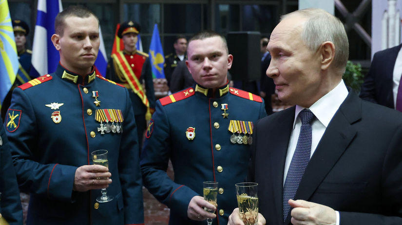 SEBAVEDOMY PUTIN RUSKA ARMADA JE NAJVACSIA NA SVETE TRUMP TVRDI TO ISTE O AMERICKEJ