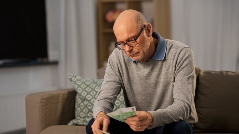 Slovensko nezvlada ani nizke dochodky