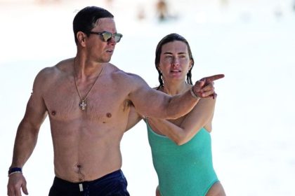 Suboj titanov na Barbadose Schreiber vs Wahlberg