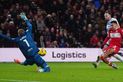 Unikol stredom a obrancom ukazal chrbat Strelec prispel k vitazstvu Middlesbrough