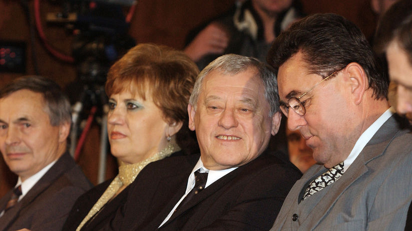 Ako byvalehoslavanistu ma to nesmiernehneva Staci sa pozriet co sa deje na Slovensku Aj hokej je prepojeny s politikou