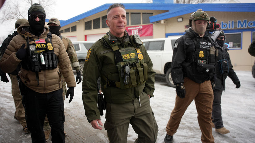 Bovino bol odvolany z funkcie velitela americkej pohranicnej straze vlada to popiera