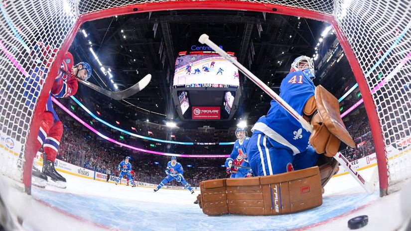 Exhibicny gol Slafkovskeho hviezda zapasu Montreal deklasoval najlepsie tim NHL