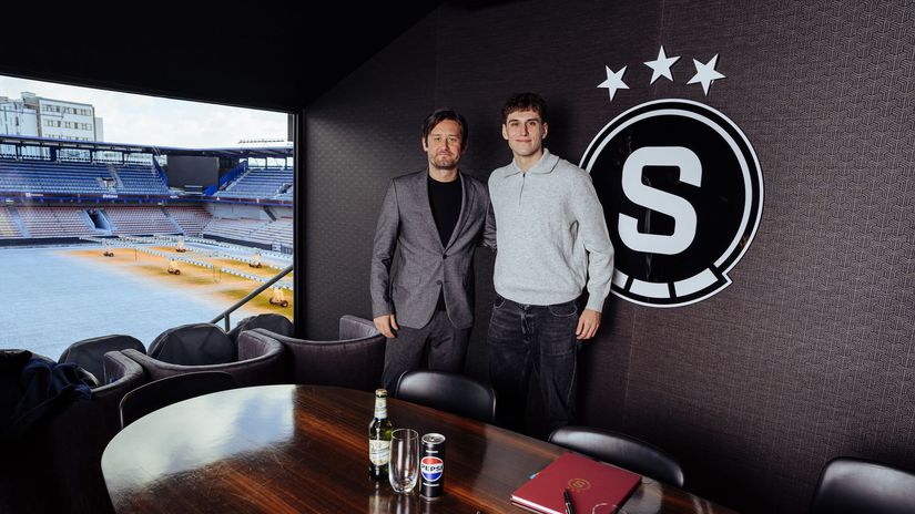 Haraslin si zahra po boku historickej posily Sparta pokorila cesky prestupovy rekord