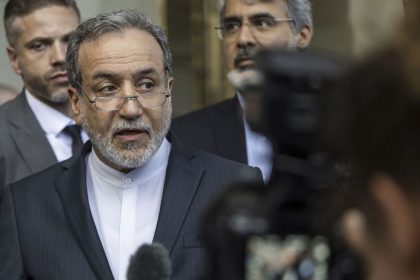 Iran hrozi Europe odvetou Zaradenie Revolucnych gard medzi teroristov nezostane bez reakcie