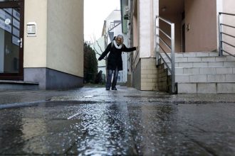 Jednoduchy trik na zabranenie posmyknutiu na poladovici