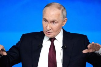 Keby USA kupili Gronsko ako Aljasku stalo by to najviac miliardu mysli si Putin