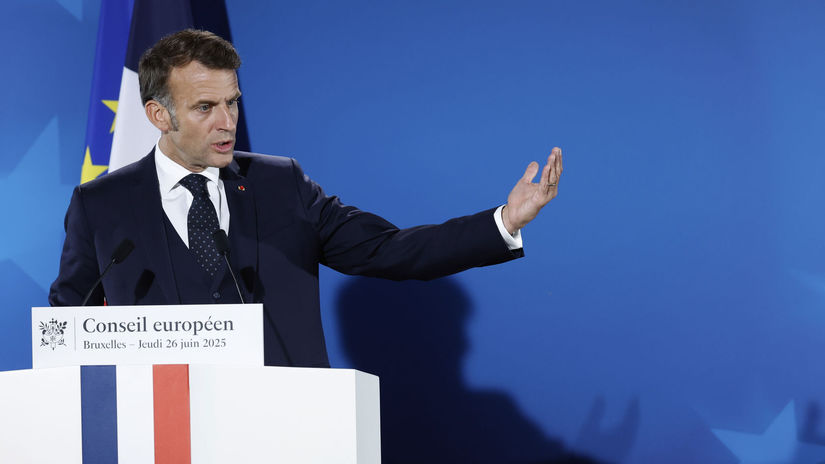 Macron slubil pracovat do poslednej sekundy