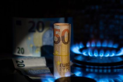 Mrazy zatlacili ceny plynu nahor Zasobniky sa vypravdnuju Slovensko patri k najzranitelnejsim krajinam v EU