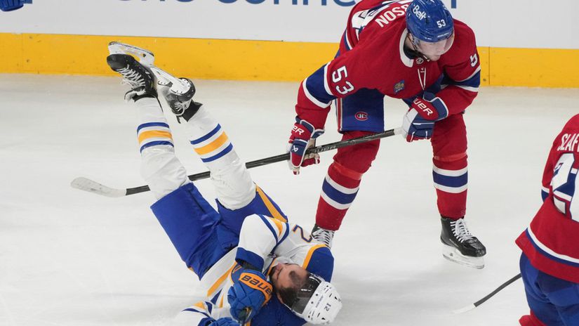 Slaby vykon brankara z Montrealu Slafkovsky si uzil hojnu davku minut