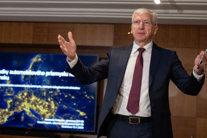 Slovensko vyraba viac nez milion aut rocne no zazrak sa rozpadava