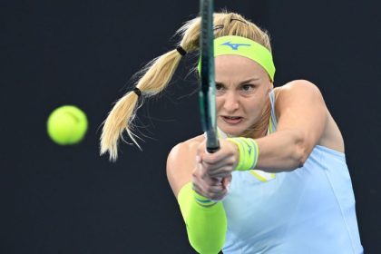 Sramkovu zradilo podanie skoncila v Hobarte