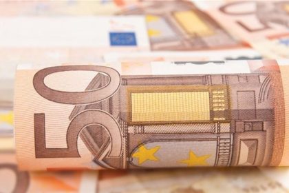 Stat hospodaril lepsie deficit nizsi o 170 milionov eur