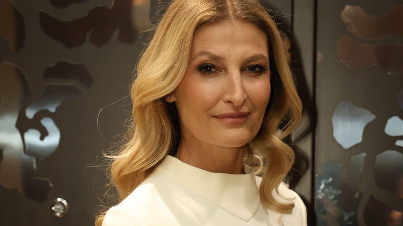 Ty jo v septembri banany a bez cakania v rade spomina na parizsky sok Tereza Maxova Z detskej izby v satniku vyrazila s lentilkami dobyty svet