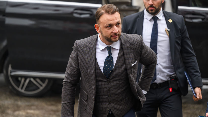 sutaj estok v spore s curillovcami ziadal od ustavneho sudu osobitny zretel neuspesne