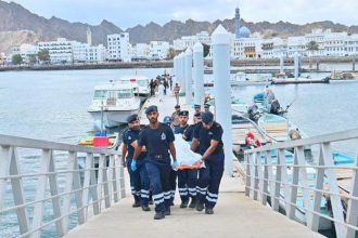 tragedia v omanskom zalive prevratila sa lod s francuzskymi turistami hlasia obete