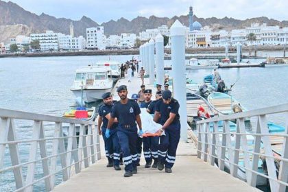 tragedia v omanskom zalive prevratila sa lod s francuzskymi turistami hlasia obete