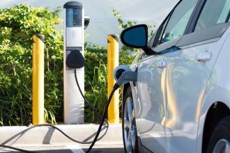 ADAC Ake su moznosti dojazdu plug in hybridov Najdalej prejdu na elektrinu cinske modely