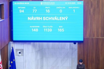 Brusel zahajil konanie proti Slovensku Zmena uradu na ochranu oznamovatelov podla eurokomisie porusuje pravo EU