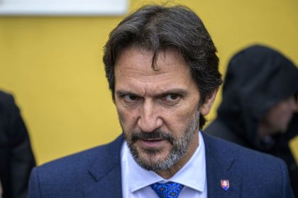 Desiatky podani minimum vysledkov Kalinak reaguje na slova Zilinku o korupcii