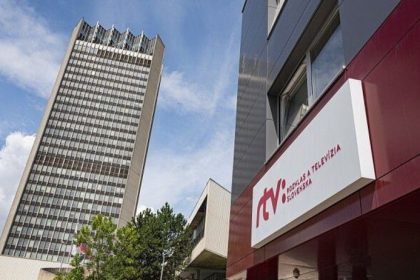 Divaci sa budu muset rozlucit Oblubeny serial STVR caka velke finale Telebizia uz ma pripravenu nahradu