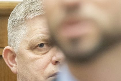 Ficova vlada nariadila plosne kontrola mimovladnych organizacii KDH Ako v autokracii sikana a vytvaranie fiktivneho nepriatele