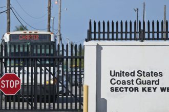 Kubanec i rozstrielali posadku americkeho clusna Tvrdia ze islo o teroristov