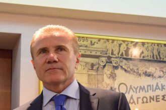 Legendarny Bubka sa dostal do nemilosti V Kyjeve tvrdia ze si drzi jazyk za zubami Odoberie mu Zelenskyj rovnako dochodok ako aj vyznamenanie