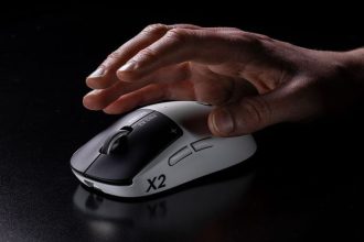 Logitech G predstavuje prvu hracsku mys s revolucnou technologiou Superstrike