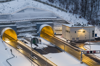 NDS Toto su pat dolezitych zasad ktore si treba zapamatat poas jazdy tunelom