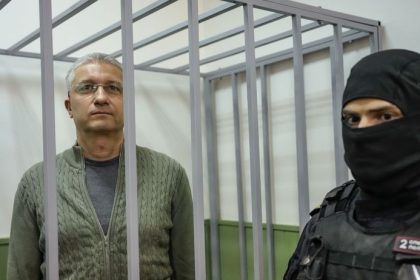 Odsudeny namestnik ministra obrany sa chce postavit proti Ukrajine Sportuje schudol Putinovi ludia nanho kaslu