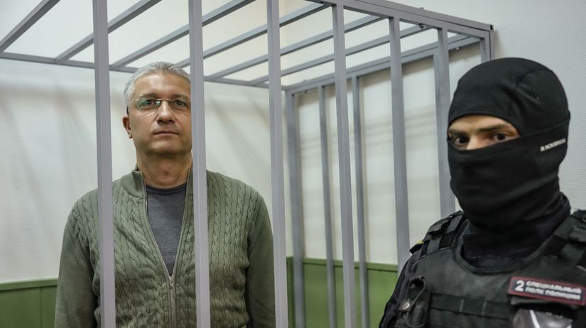 Odsudeny namestnik ministra obrany sa chce postavit proti Ukrajine Sportuje schudol Putinovi ludia nanho kaslu