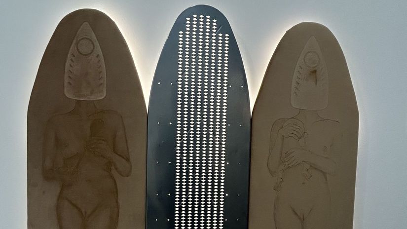 Oltar zo zehliacej dosky a saty usite z kosiel a podprseniek najdete v Danubiane a mnoho dalsieho