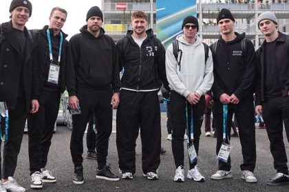 Organizatori vypiekli s mediamy letisko zazilo novinarske sprinty Slovaci su v plnej sile cakaju ich preteky s casom