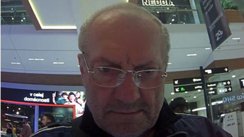 Poznate tohto muza nakupy v bratislave realizoval cudzou kartou a vybral tisice eur