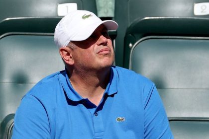 Slovak Platenik trenuje Moskovcanku ktora dostala vynimku od Macrona Je to tazky chlebaik pod obrovskym tlakom